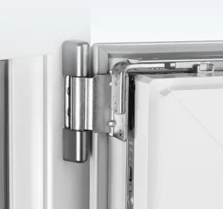 Фурнитура для пластиковых окон — какую выбрать? - фото